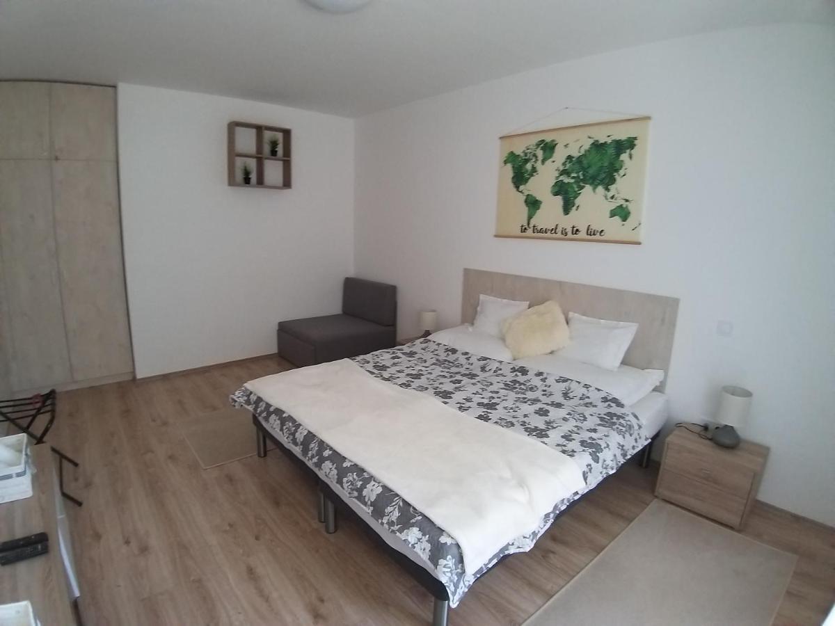 Helios Apartman Szeged Διαμέρισμα Εξωτερικό φωτογραφία